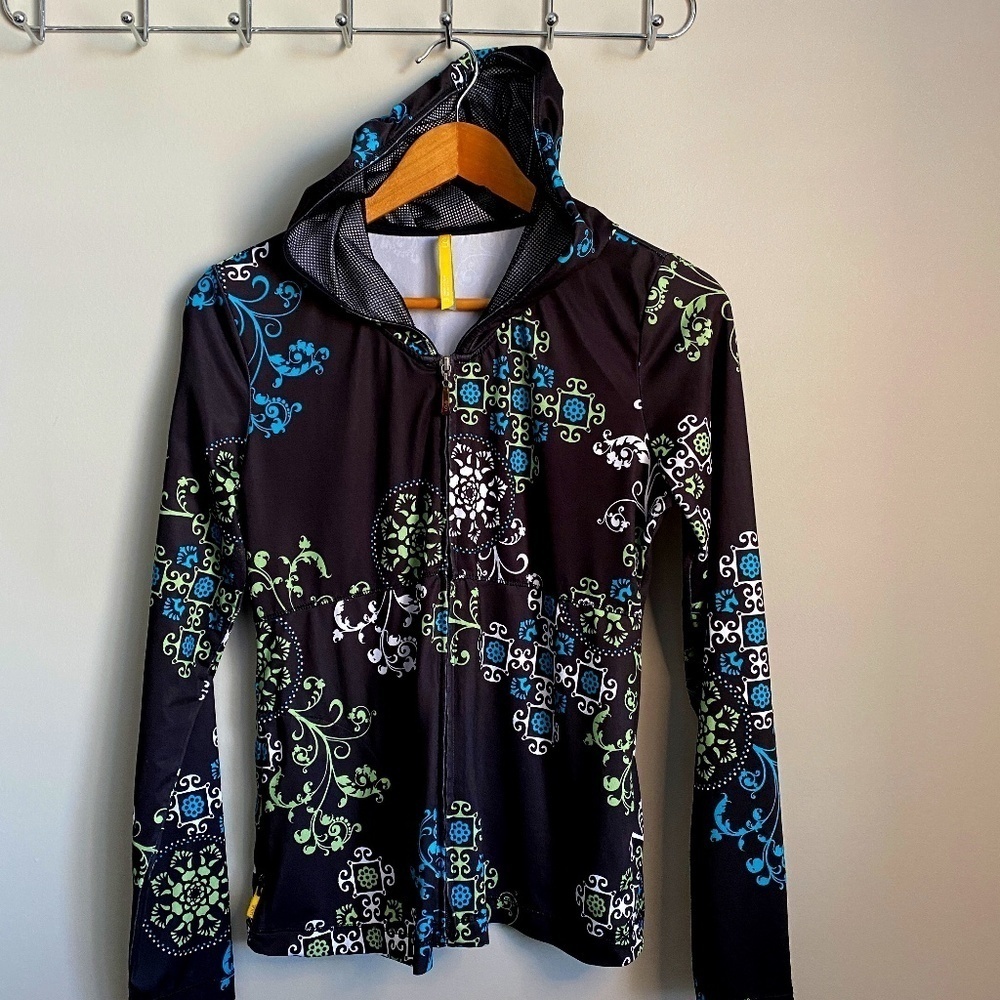 Lole Black Hooded Zip Jacket with Blue and Lime Pattern